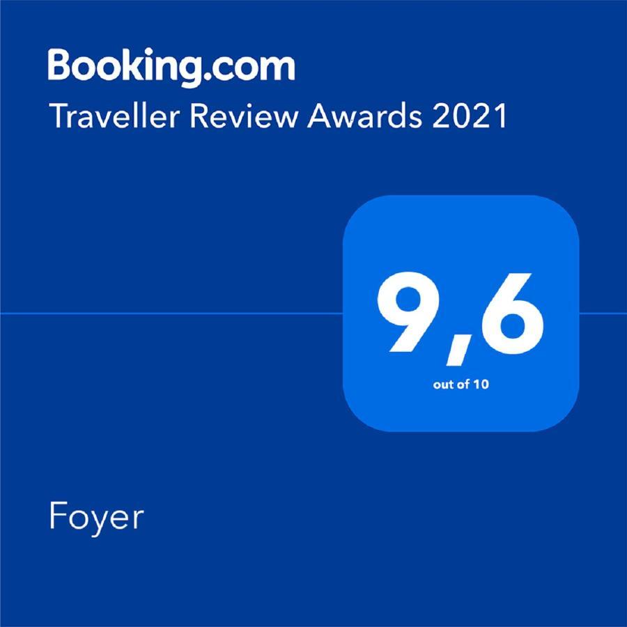 Foyer Rooms & Suites Affittacamere กาญารี ภายนอก รูปภาพ