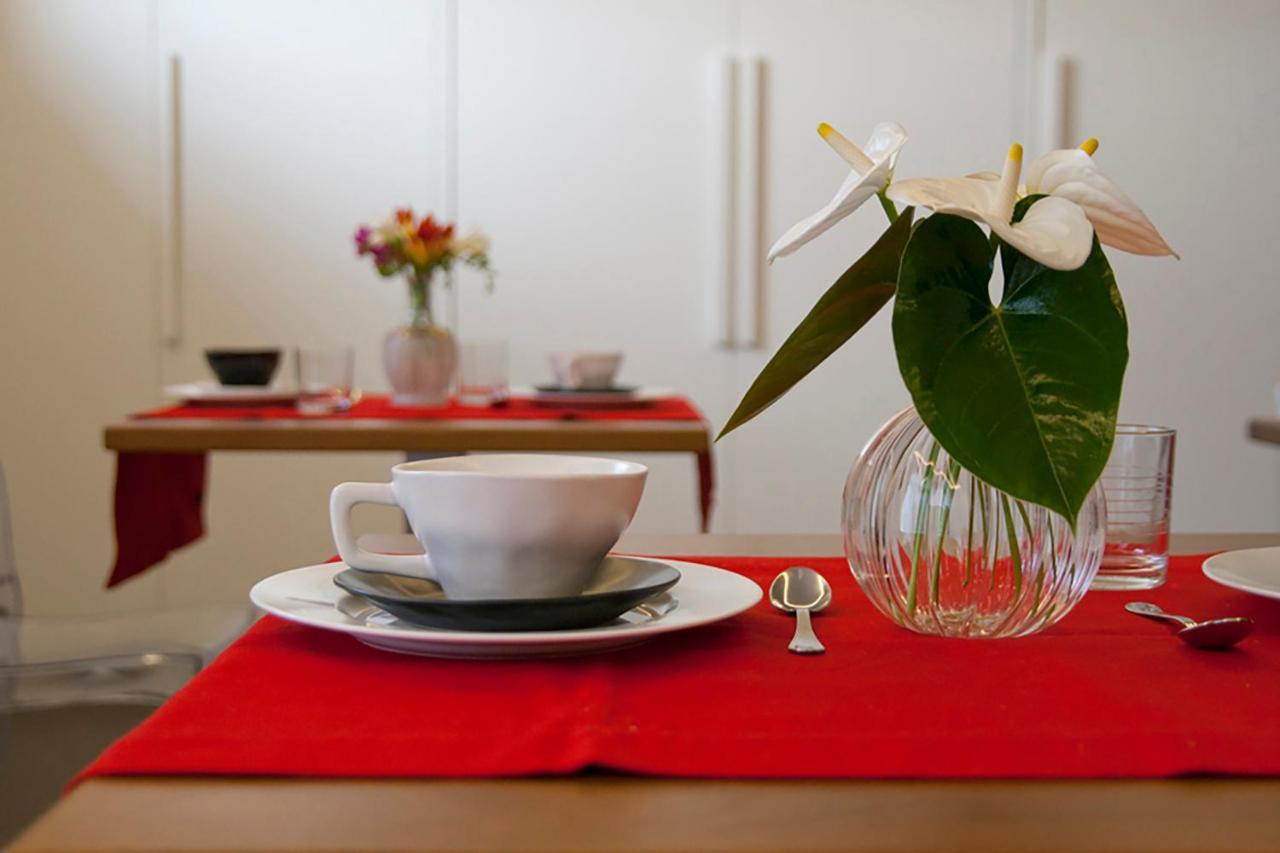 Foyer Rooms & Suites Affittacamere กาญารี ภายนอก รูปภาพ
